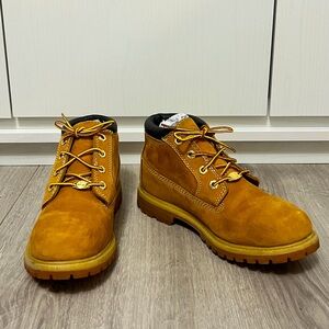 Timberland Women’s Waterproof Tan Leather Boots